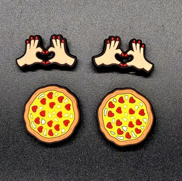 Pizza Croc Charm Bundle (4) - Picture 1 of 2